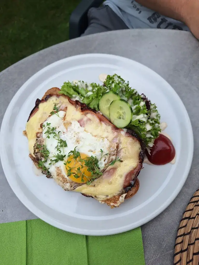 Lisa-Maria Schwarzl_Gasthaus Hader 