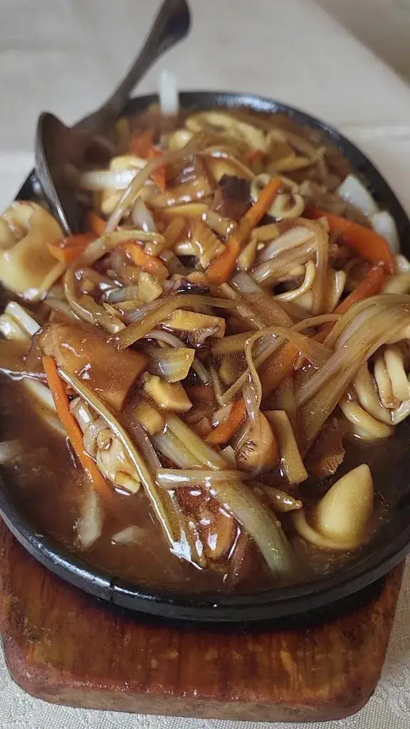 Wang Sheng_Wang_slider_image_2