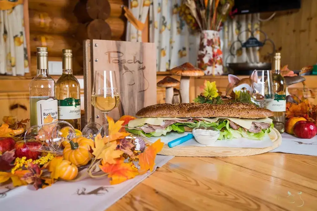 Blockhausheuriger - Fam. Posch_Wartmannstetten_slider_image_2