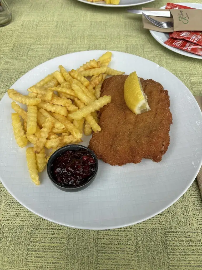 Mees_Gasthaus Kerschbaumer_Waidhofen an der Ybbs_reseña