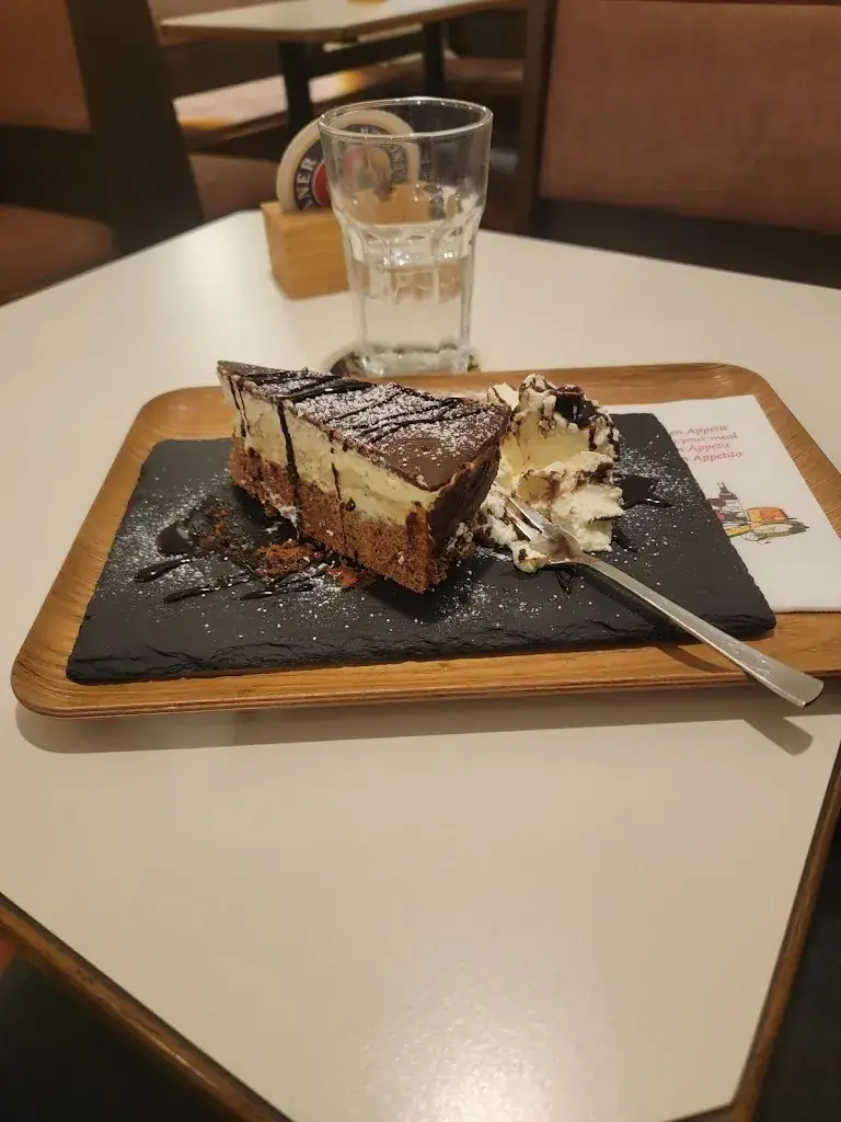 Alex Lema_MIKE_Waidhofen an der Ybbs_review