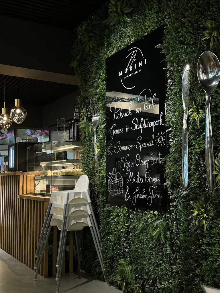 Julia Manzatula_Di Murini | Cafe - Restaurant_Weigelsdorf_avis