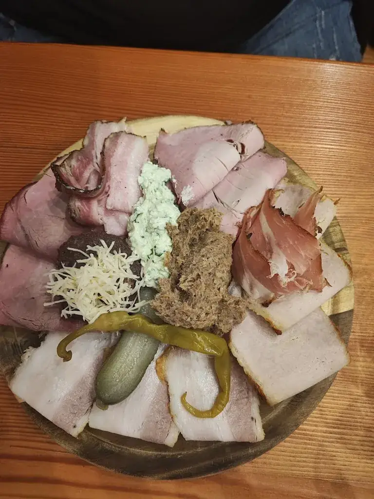 Sonja Seiler_Farmeria_Weissenbach an der Triesting_review