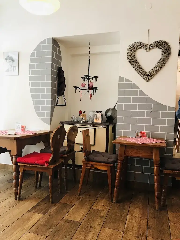 Peter´s Dorfstube restaurant à Weissenbach an der Triesting