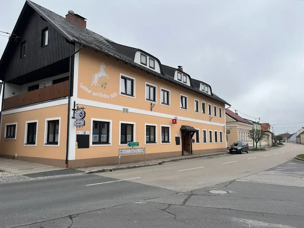 Gasthof „Zum weißen Rössel“ restaurant à Weitersfeld