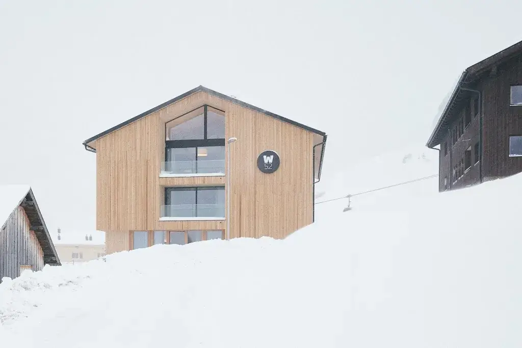 W52 Apartments & Killi's Bistro_Warth_slider_image_1