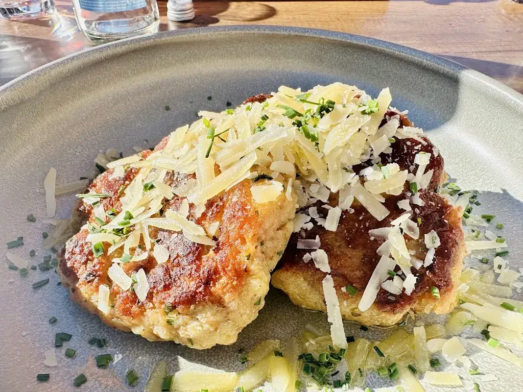 Menu_alp's Restaurant & Bar_Warth_image_9