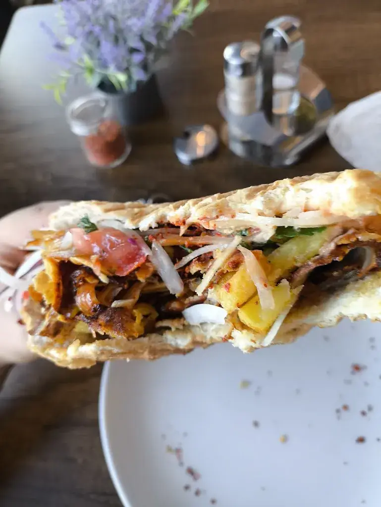 Ömer Ercan_MYCHEF Restaurant Wiener Neustadt_Wiener Neustadt Stadt_avis