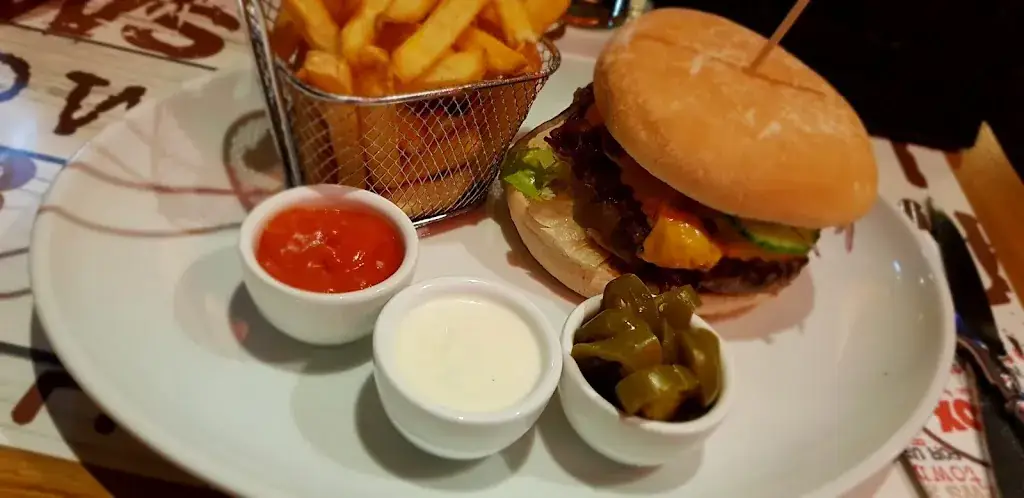 Menu_ROX Musicbar & Grill_Wiener Neudorf_immagine_5