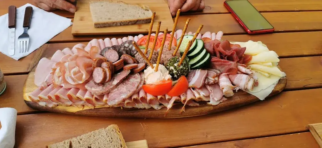 Mostschank Hofleitner-Bartmann_Wiesmath_slider_image_1