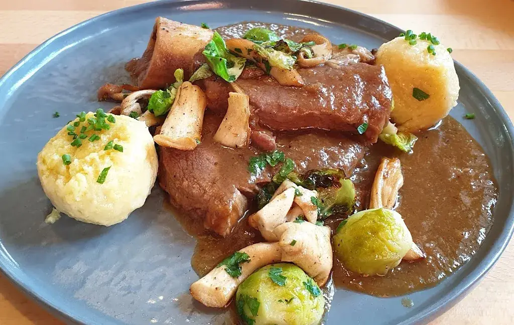 Friedrich im Figl_Wolfpassing_slider_image_2