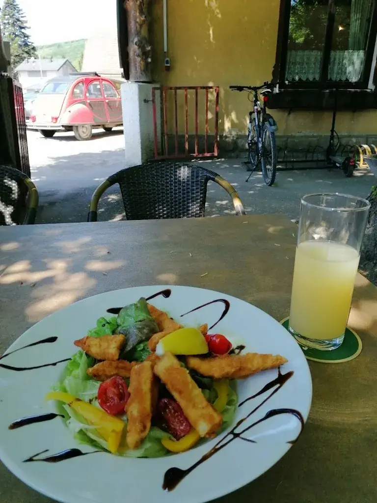 Lion King_Gasthaus - Dreimäderlhaus_Wolfsgraben_Bewertung