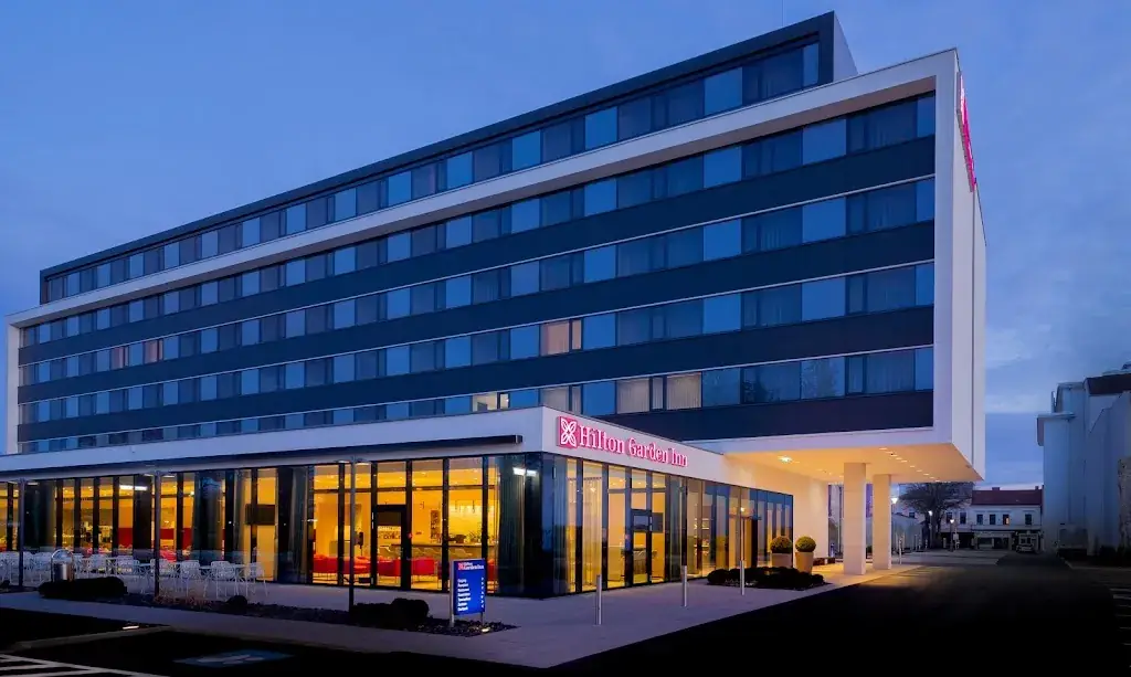 Hilton Garden Inn Wiener Neustadt restaurant à Winzendorf