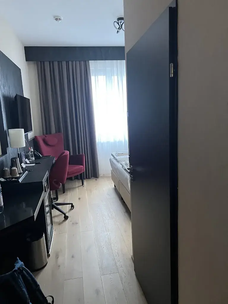 Daniel Silea_PLAZA INN Wiener Neustadt_Winzendorf_review