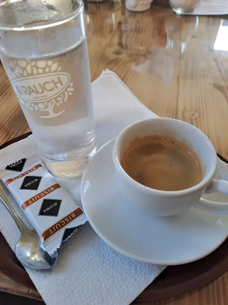 Csaba Katona_DorfStüberl_Winzendorf_recensione