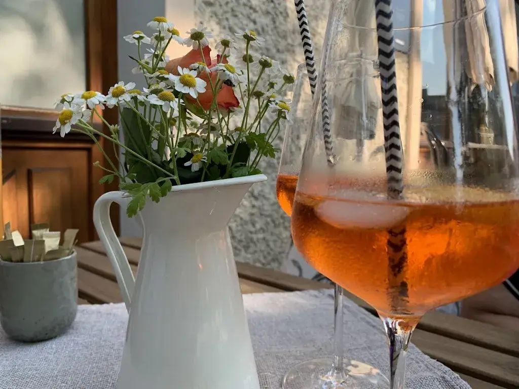 Menu_kleines Atelier Wohnraumaccessoires & Cafe e. U._Winzendorf_immagine_6