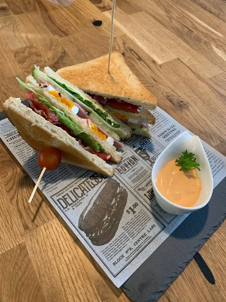 Menu_kleines Atelier Wohnraumaccessoires & Cafe e. U._Winzendorf_immagine_8