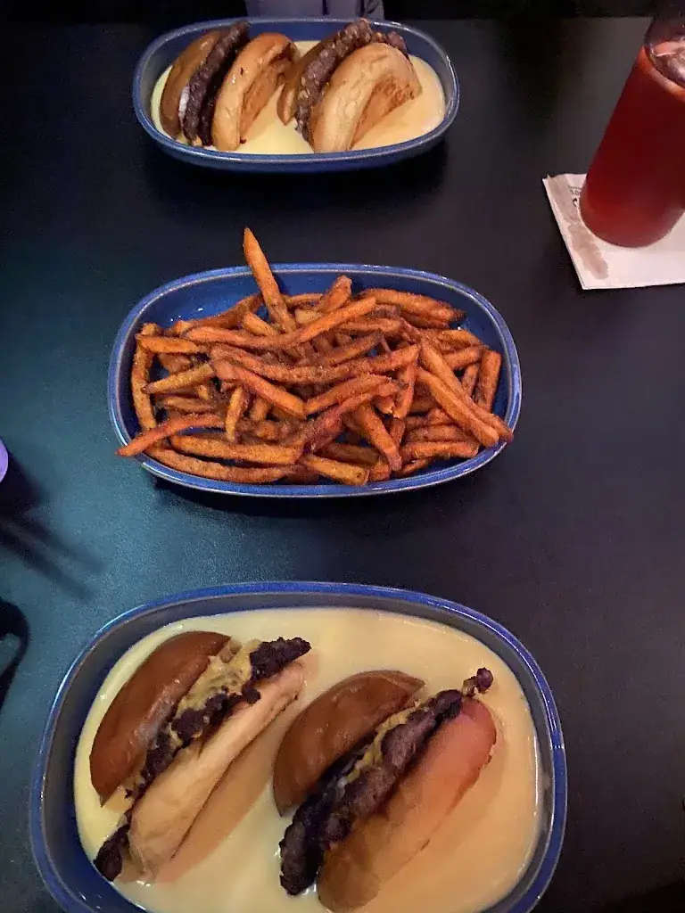 Nehal Mahmoud Saafan_PORT island_Wilhelmsburg_avis