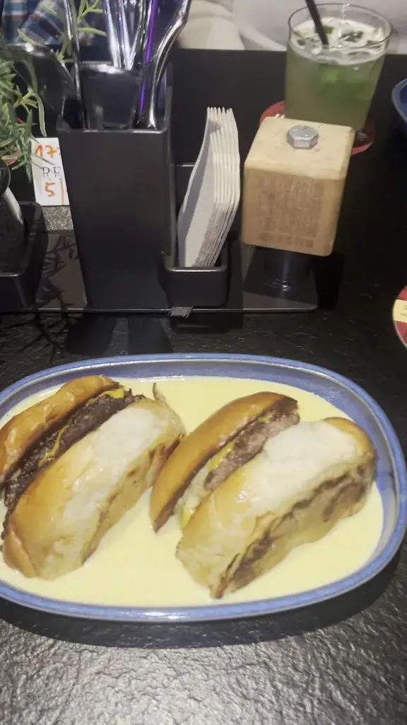 PORT island_Wilhelmsburg_slider_image_2