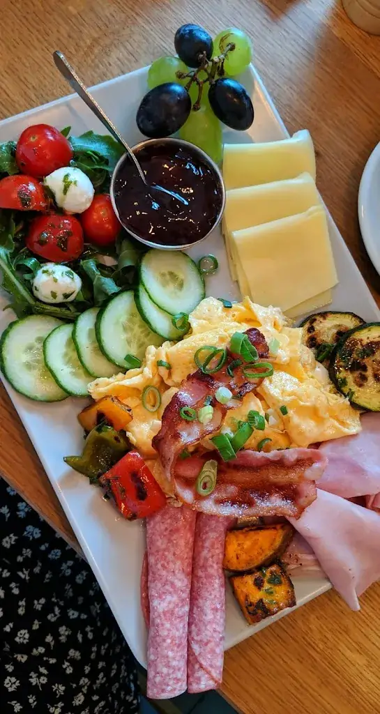 Tina Baluta_Vollmundig_Wilhelmsburg_recensione