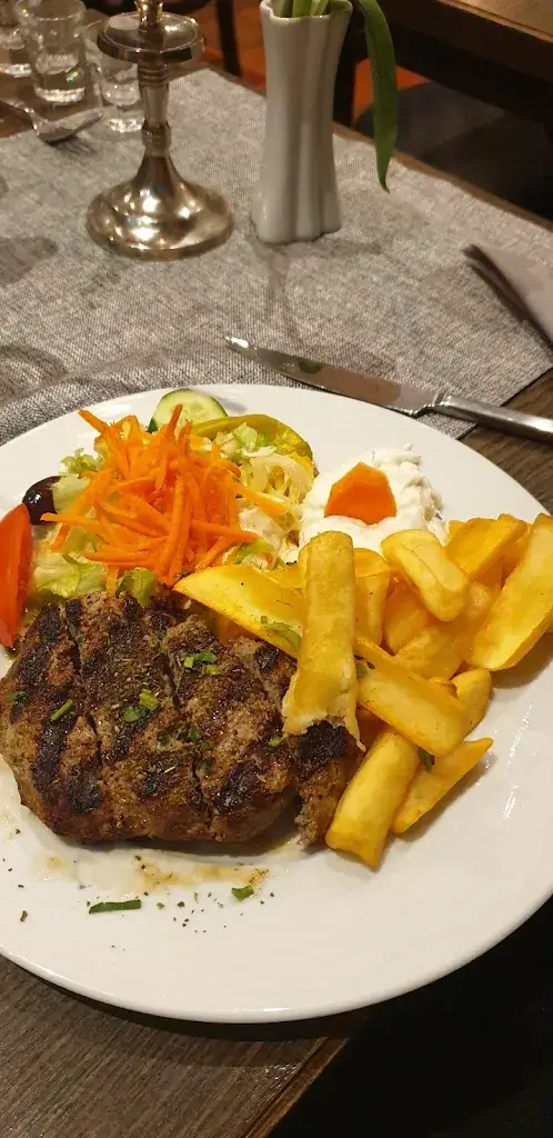 Nicole Linn_Rosmarin Restaurant_Wilhelmsburg_recensione