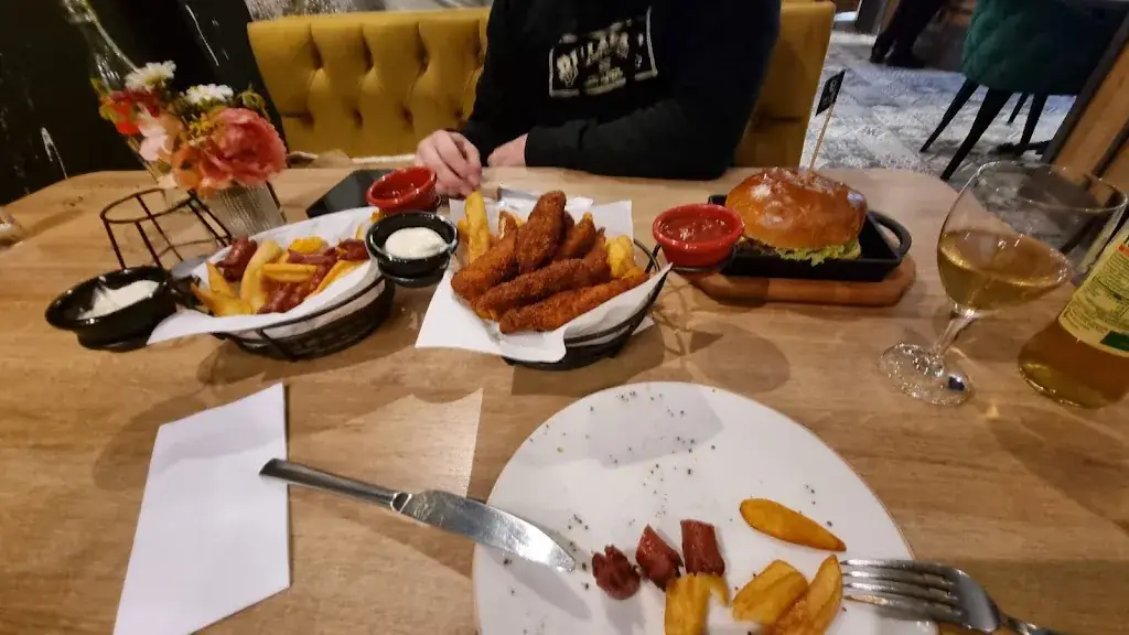 Menu_Sera Quie Restaurant_Wilhelmsburg_immagine_3