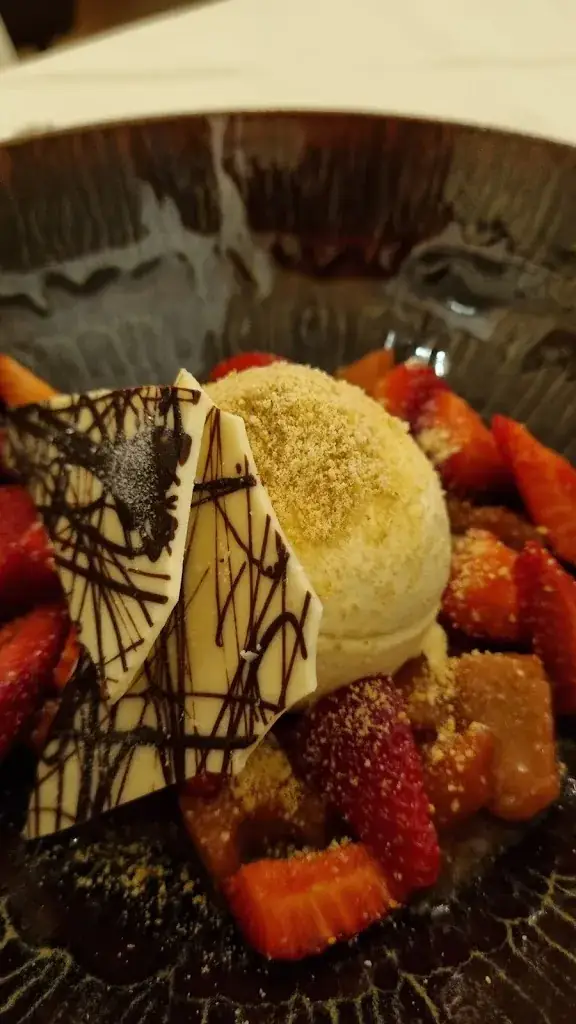 Tomáš Havlík_Babenbergerhof_Ybbs an der Donau_recensione