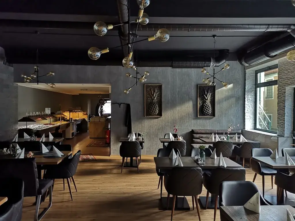 Restaurant SMILE_Zwettl Stadt_slider_image_1