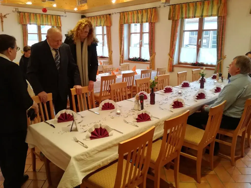 Natalie M_Florianihof Walzer_Ziersdorf_review