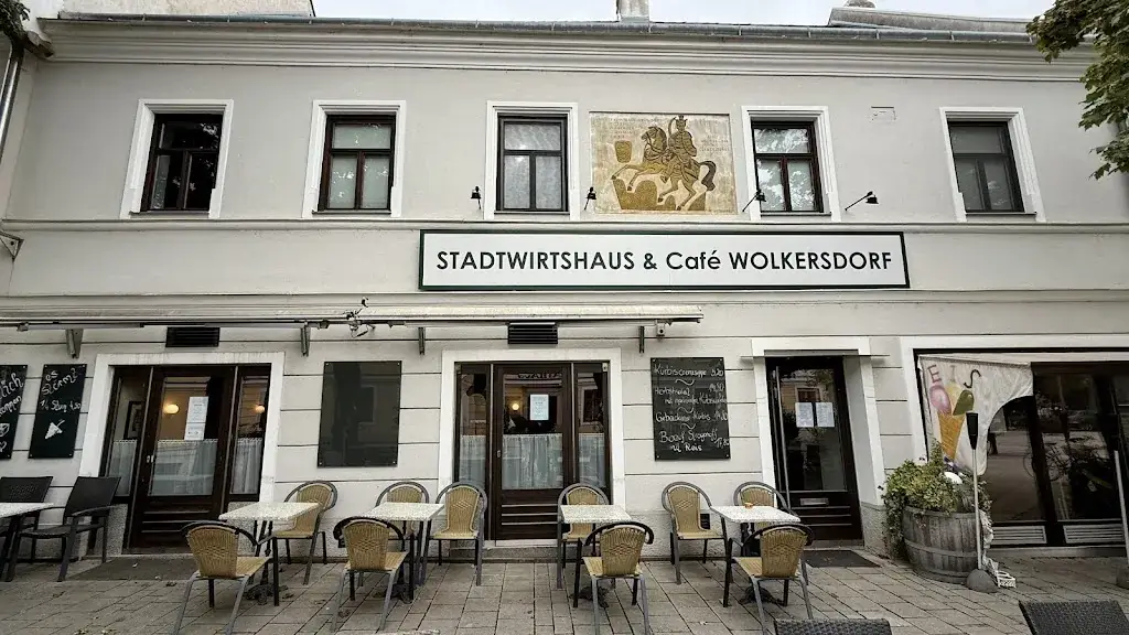 STADTWIRTSHAUS & Cafe Wolkersdorf restaurant à Wolkersdorf im Weinviertel