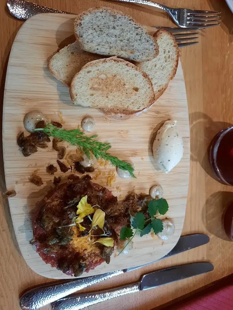 Ilse T._Die Schmauserei_Wolkersdorf im Weinviertel_recensione