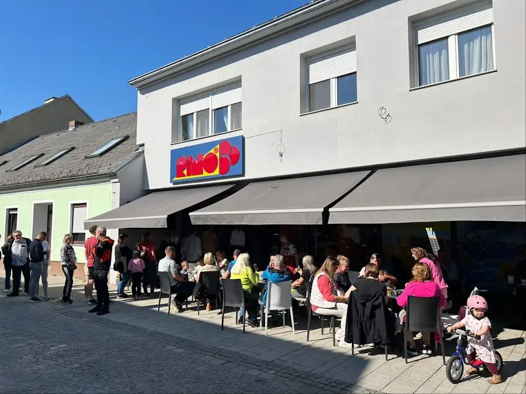 Eisdiele by Rino Wolkersdorf_Wolkersdorf im Weinviertel_slider_image_1