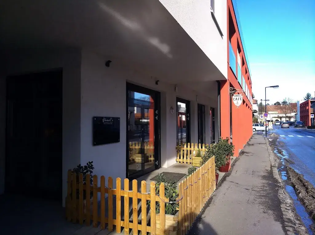 Himmel's Café & Kaffeerösterei restaurant à Wolkersdorf im Weinviertel