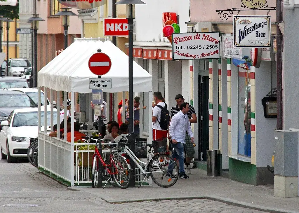 Pizzeria und Eis Salon di Mare Wolkersdorf ristorante a Wolkersdorf im Weinviertel
