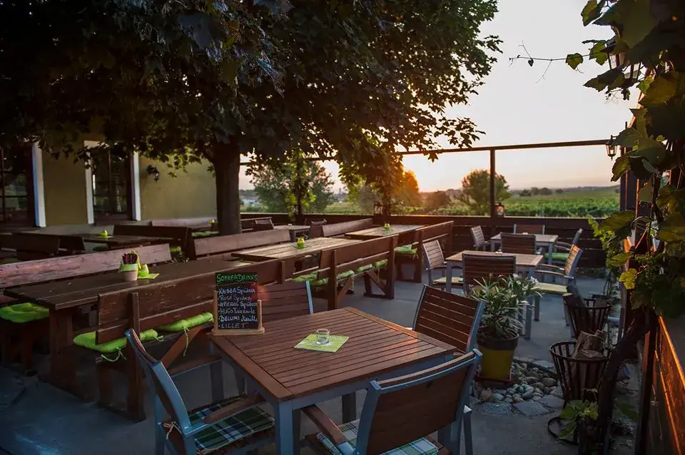 Hoffmann´s WeinZEIT ristorante a Mönchhof