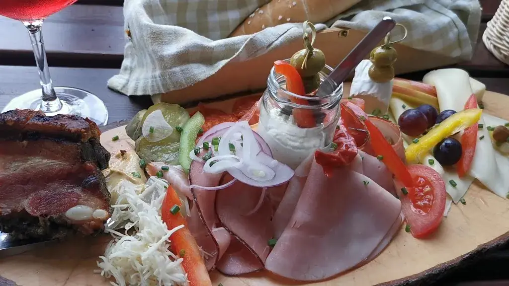 Hoffmann´s WeinZEIT_Mönchhof_slider_image_2