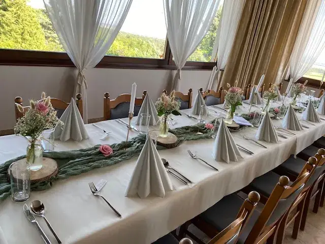 Zum Wirt´n am Steinberg ristorante a Zistersdorf