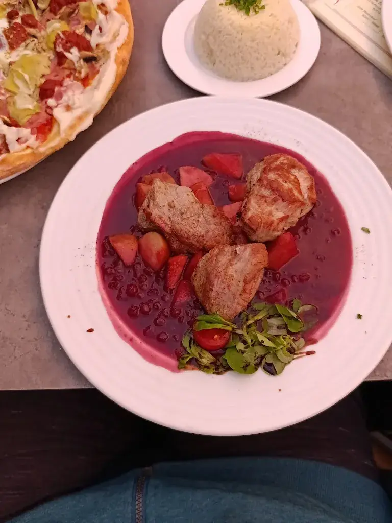 Rene alena Jelinek kosel_Pizzeria di Mare_Zistersdorf_review