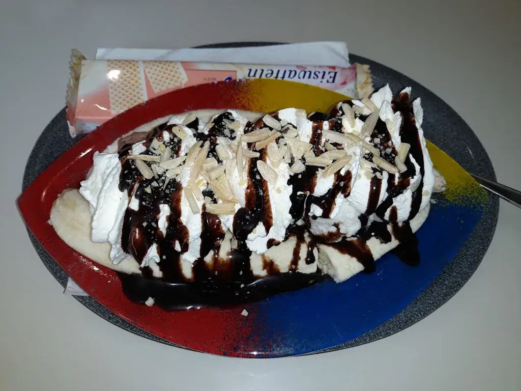 Jana Hocková Čepová_Michael Baumhackl_Zistersdorf_review