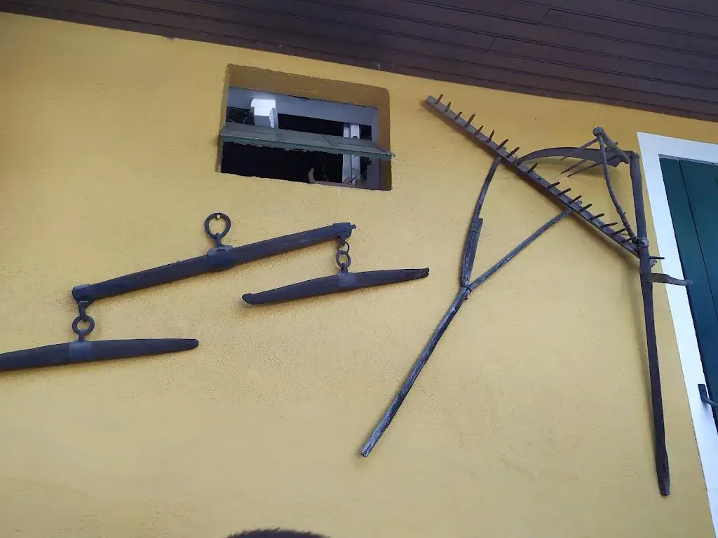 Gábor Hornyák_Heuriger Zur Alten Kellertür_Mönchhof_recensione