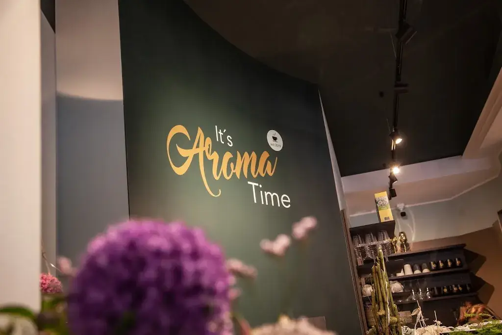 AROMA Holzerbauer_Anger_slider_image_3