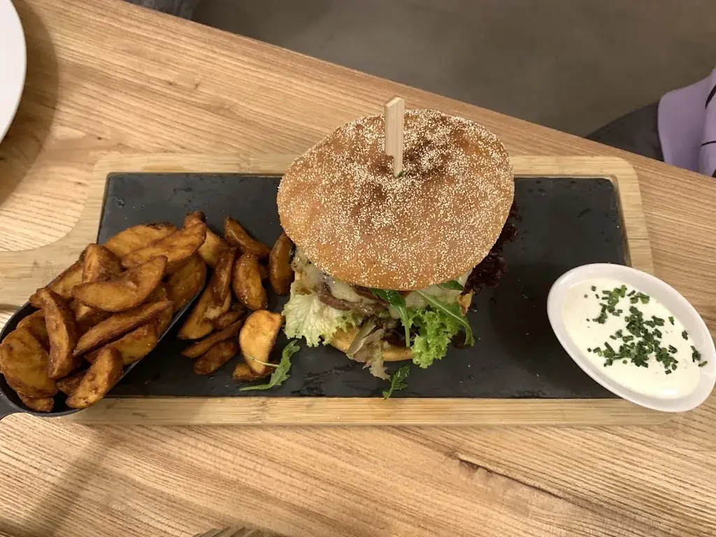 Yurii Larchenko_Gasthaus Kohlhof Abtenau_Abtenau_review