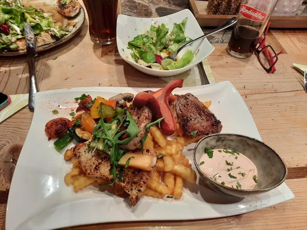 Gasthaus Poschenhof_Abtenau_slider_image_3