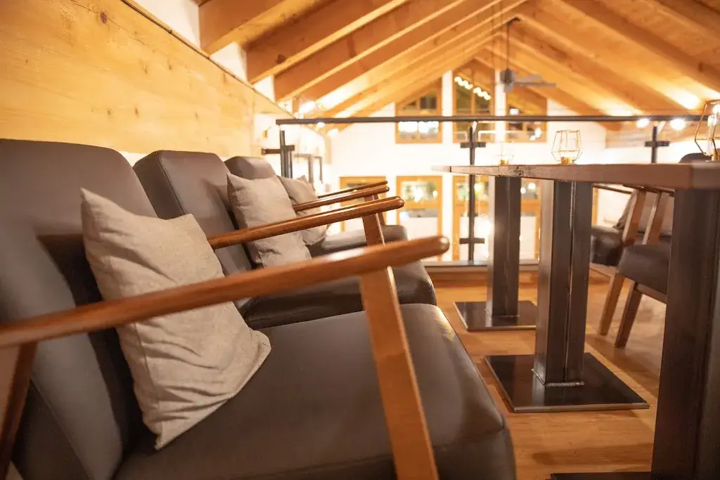 Zweierlei Caféhaus & Bar_Abtenau_slider_image_1