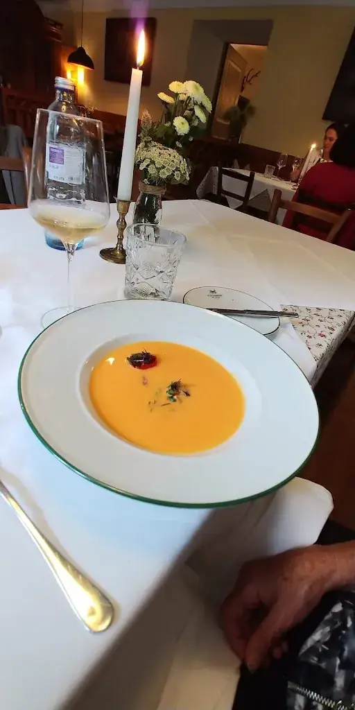 Menu_Schlosswirt zu Anif - Biedermeier-Hotel & Restaurant | Tagungshotel & Hochzeitsfeiern_Anif_image_5