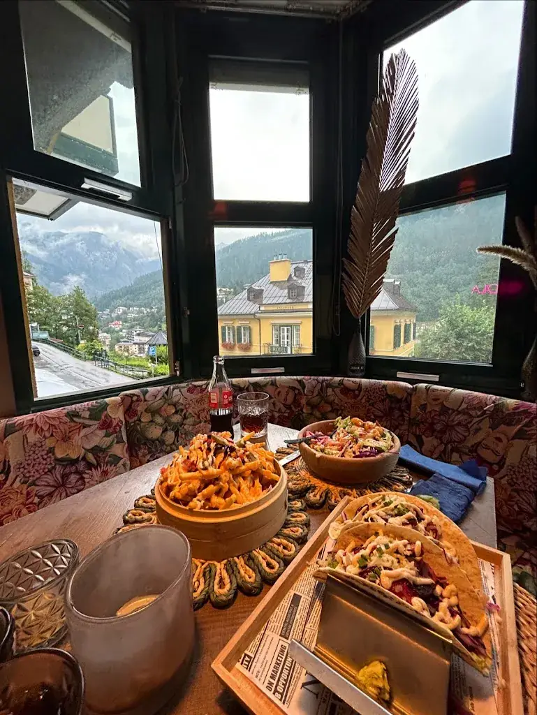 Sophia Hc _MEX Dinner Club_Bad Gastein_review