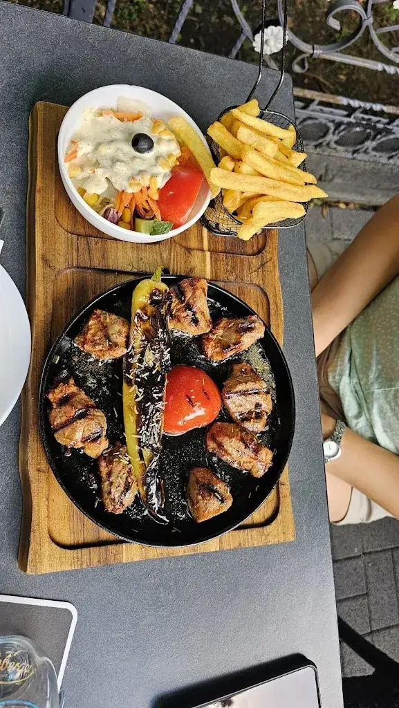 Reza Harimi_Empore Restaurant_Bergheim_recensione