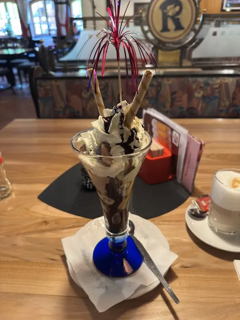 Peter Simons_Restaurant Römerkeller_Altenmarkt im Pongau_review