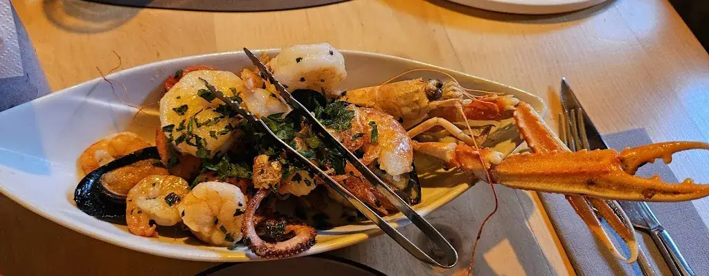 Petr Slezáček_Sempre Buono_Altenmarkt im Pongau_recensione