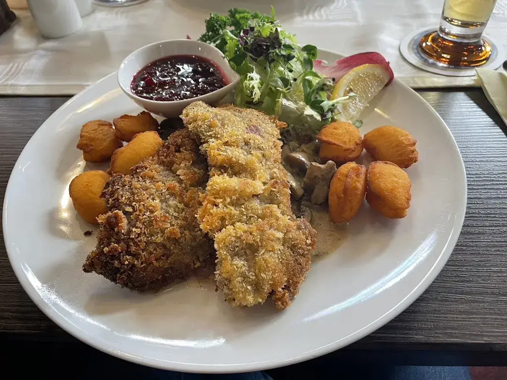 Chih-Wei_Restaurant Mönchshof_Mönchhof_avis